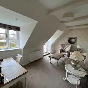Queen Suite